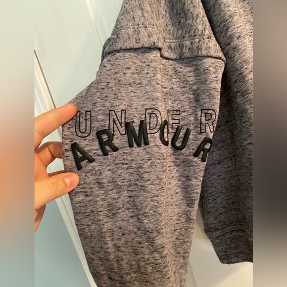 Under Armour Medium Crop Sweatshirt - Picture 2 of 4